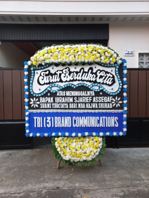Papan Bunga Duka di Kwanyar